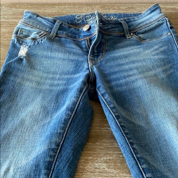 Delias Taylor Jeans - Picture 2 of 4